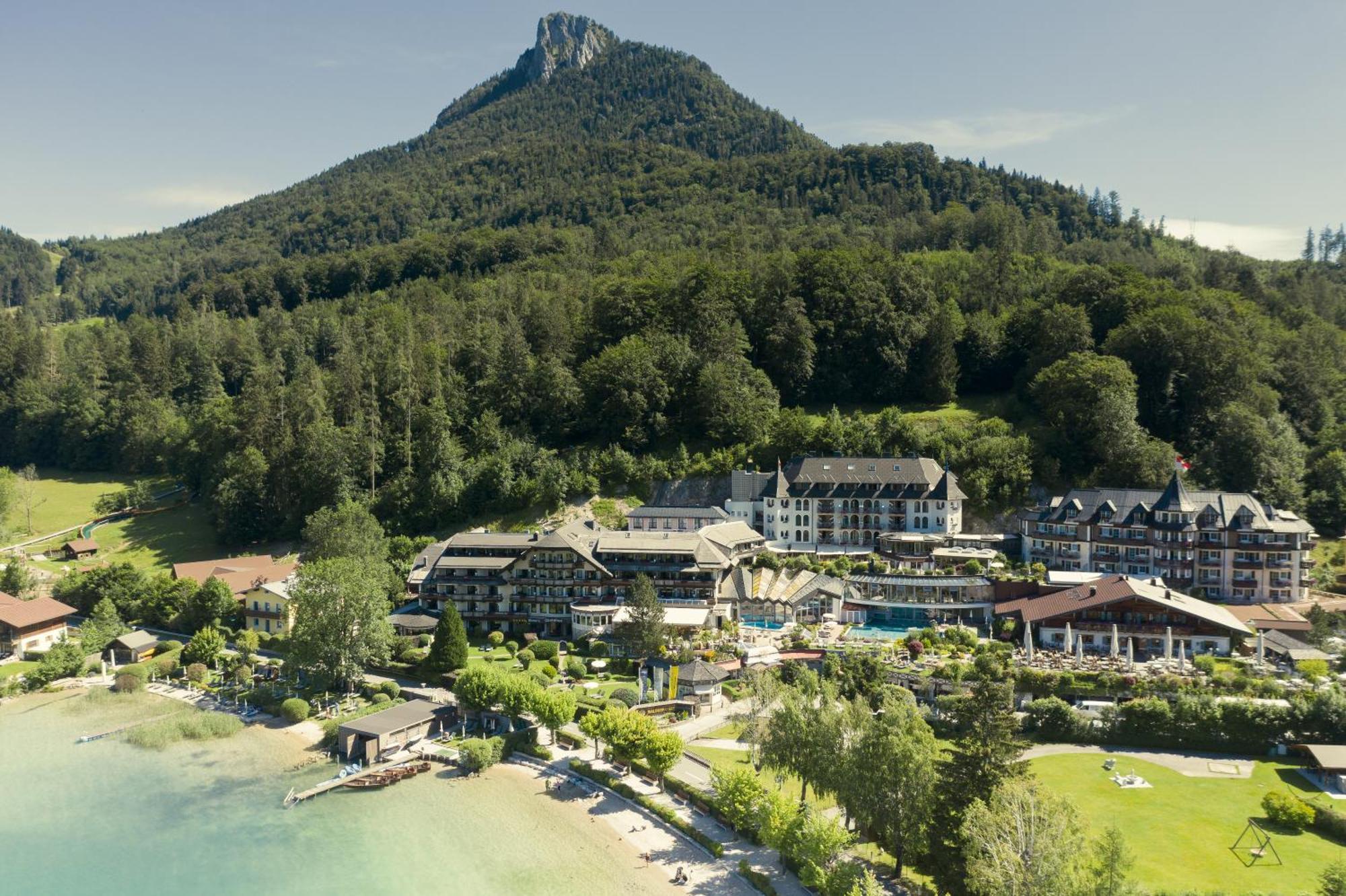 Waldhof Fuschlsee Resort 푸슐암시 외부 사진